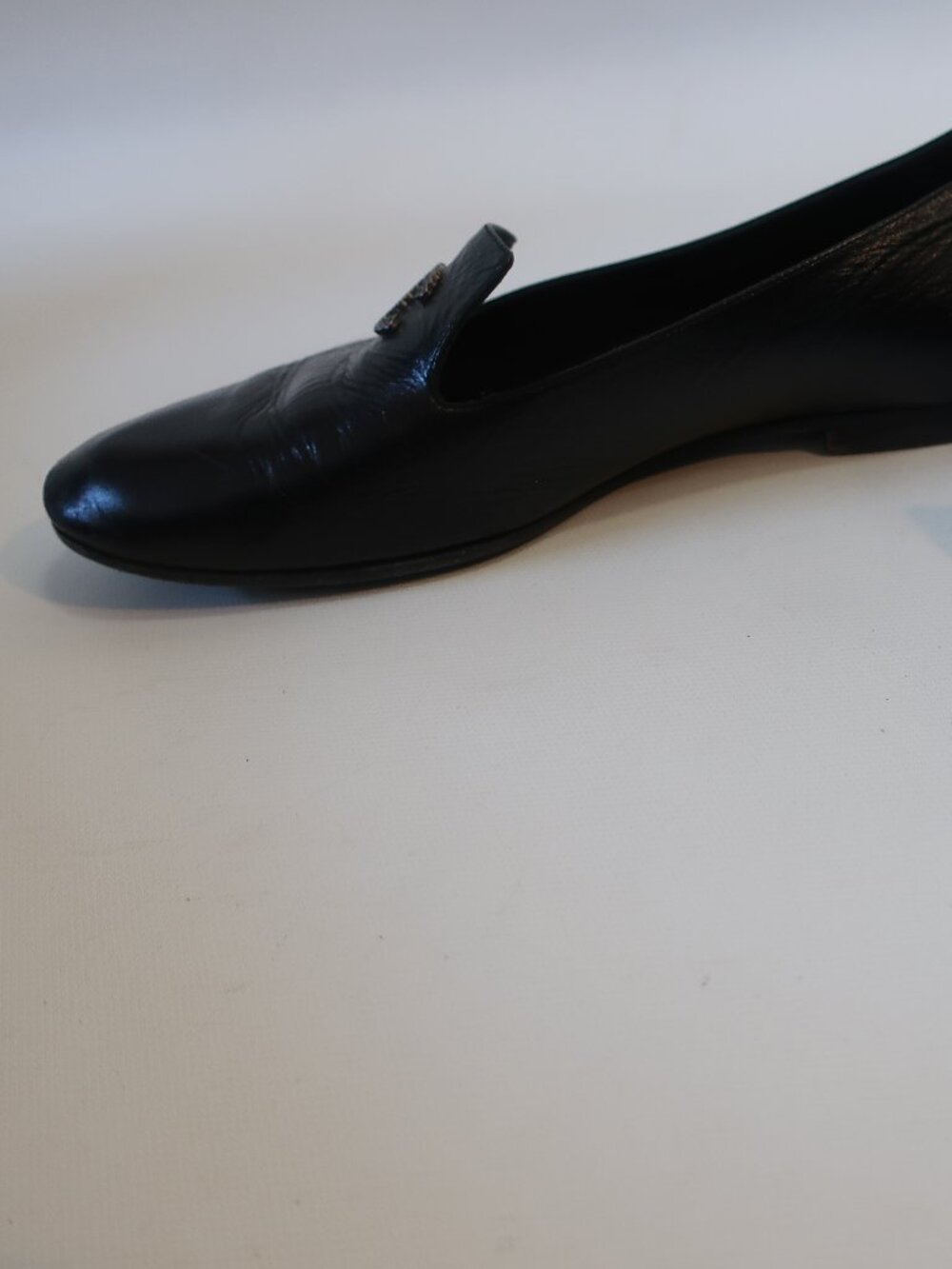 Authentic Womens Chanel Black Leather CC Flat Loafer Shoes 35.5 US/5 - Picture 7 of 16